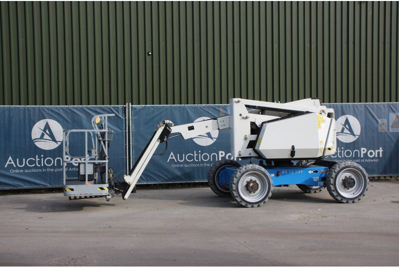 JLG H340AJ - Gelenkarmbühne: das Bild 1 JLG H340AJ - Gelenkarmbühne: das Bild 1