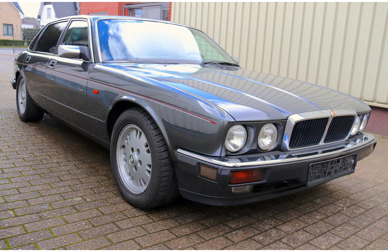 Jaguar XJ-12 - Limousine: das Bild 3 Jaguar XJ-12 - Limousine: das Bild 3