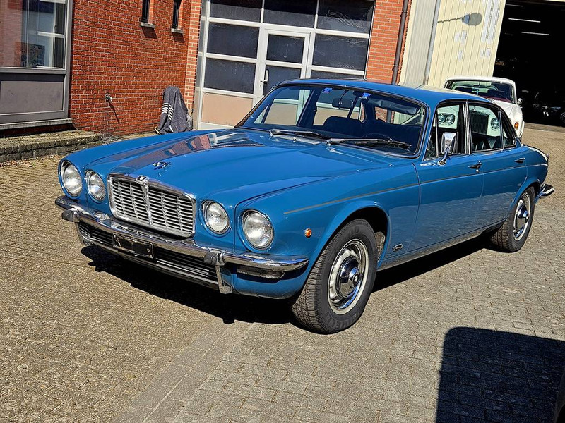 Jaguar XJ 4.2 Manual 4-Speed Overdrive - Limousine: das Bild 1 Jaguar XJ 4.2 Manual 4-Speed Overdrive - Limousine: das Bild 1