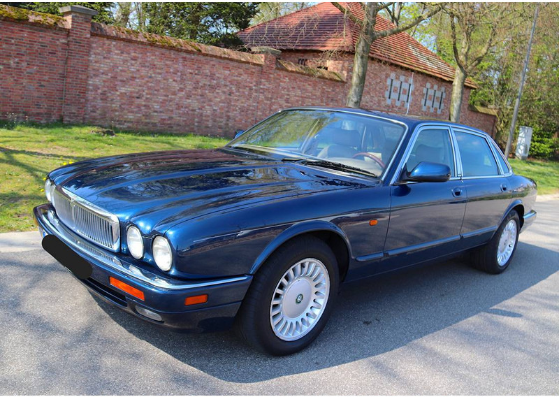 Jaguar XJ Sovereign 4.0 - PKW: das Bild 1 Jaguar XJ Sovereign 4.0 - PKW: das Bild 1