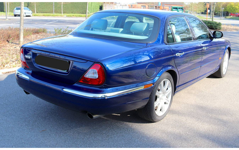 Jaguar XJ (X350) 6 _ 3.0 Sport - Limousine: das Bild 3 Jaguar XJ (X350) 6 _ 3.0 Sport - Limousine: das Bild 3