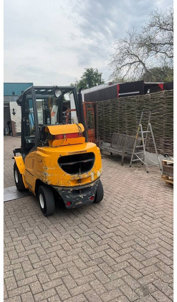 Jungheinrich TFG30S - Treibgasstapler: das Bild 3 Jungheinrich TFG30S - Treibgasstapler: das Bild 3