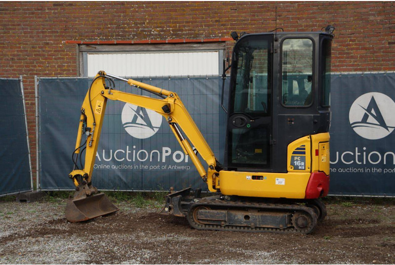 Komatsu PC16R-3HS - Minibagger: das Bild 3 Komatsu PC16R-3HS - Minibagger: das Bild 3