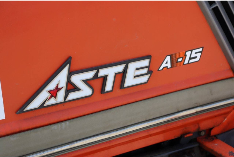 Traktor Kubota ASTE A-15: das Bild 11