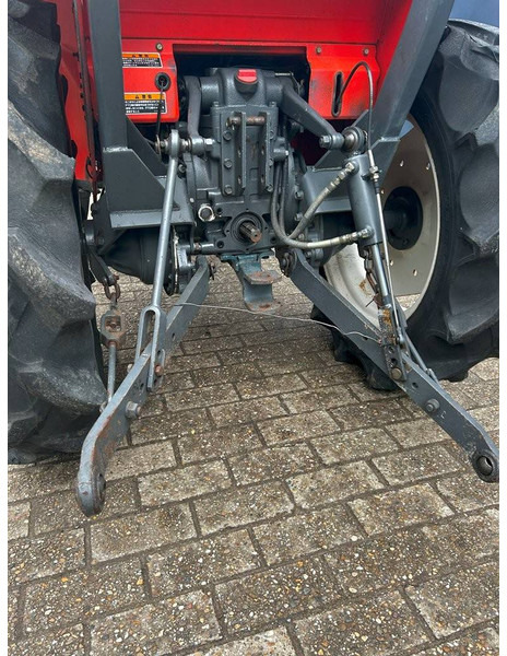 Kubota GL240 - Traktor: das Bild 4 Kubota GL240 - Traktor: das Bild 4