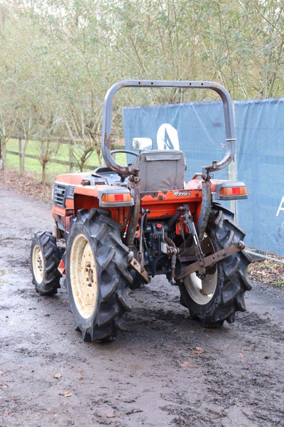 Kubota GL241/Grandel GL241 - Traktor: das Bild 4 Kubota GL241/Grandel GL241 - Traktor: das Bild 4
