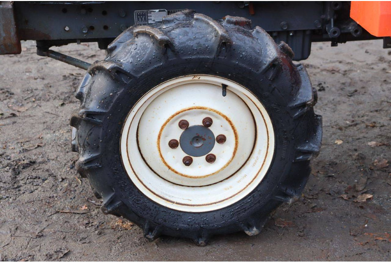 Traktor Kubota GT19: das Bild 13