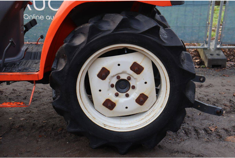 Traktor Kubota GT19: das Bild 14
