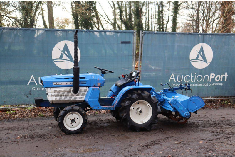 Kubota Kubota B1200DT - Traktor: das Bild 1 Kubota Kubota B1200DT - Traktor: das Bild 1