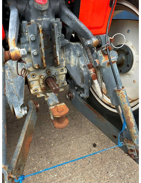 Kubota L1-235 P.S. - Traktor: das Bild 4 Kubota L1-235 P.S. - Traktor: das Bild 4