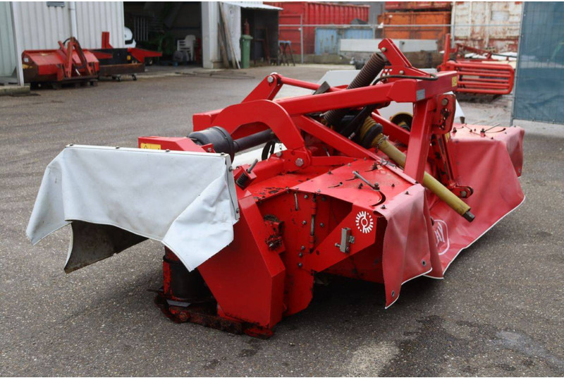 Lely 320 FC - Mähwerk: das Bild 5 Lely 320 FC - Mähwerk: das Bild 5