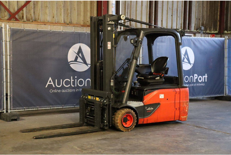 Elektrostapler Linde E20L-02: das Bild 9 Elektrostapler Linde E20L-02: das Bild 9