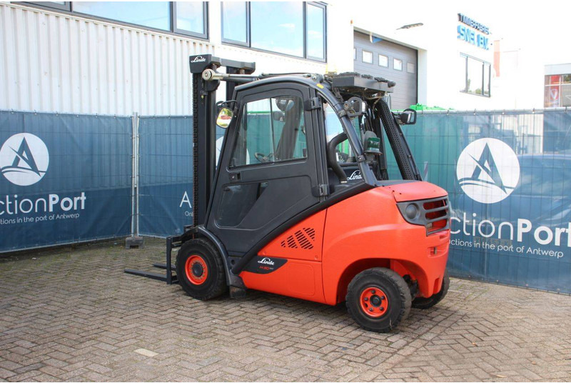 Linde H30D-02 - Dieselstapler: das Bild 3 Linde H30D-02 - Dieselstapler: das Bild 3