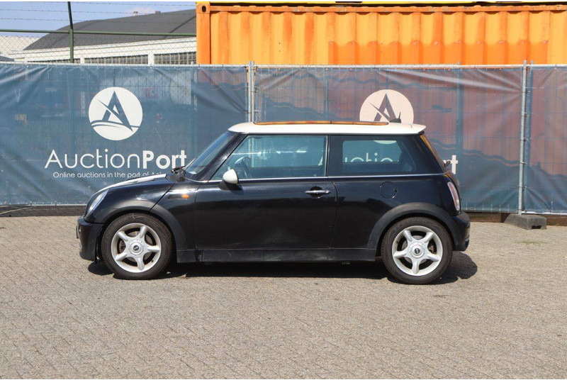 MINI Cooper - Limousine: das Bild 2 MINI Cooper - Limousine: das Bild 2