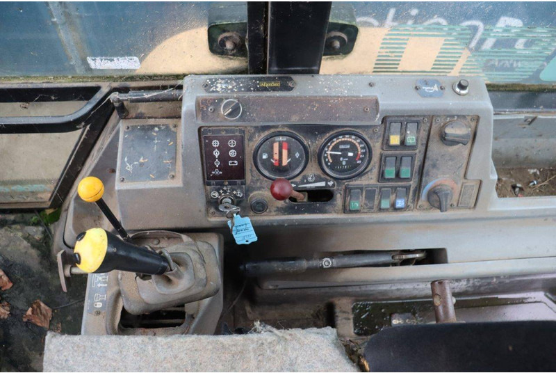Baggerlader Massey Ferguson 860: das Bild 20