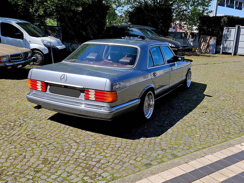 Mercedes-Benz 300-serie 300 SE Lowrider - PKW: das Bild 3 Mercedes-Benz 300-serie 300 SE Lowrider - PKW: das Bild 3