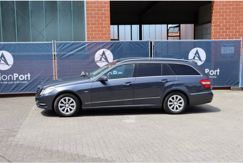 Mercedes-Benz E-Klasse 200 GCI - PKW: das Bild 1 Mercedes-Benz E-Klasse 200 GCI - PKW: das Bild 1
