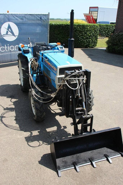 Traktor Mitsubishi MTE2000D: das Bild 6