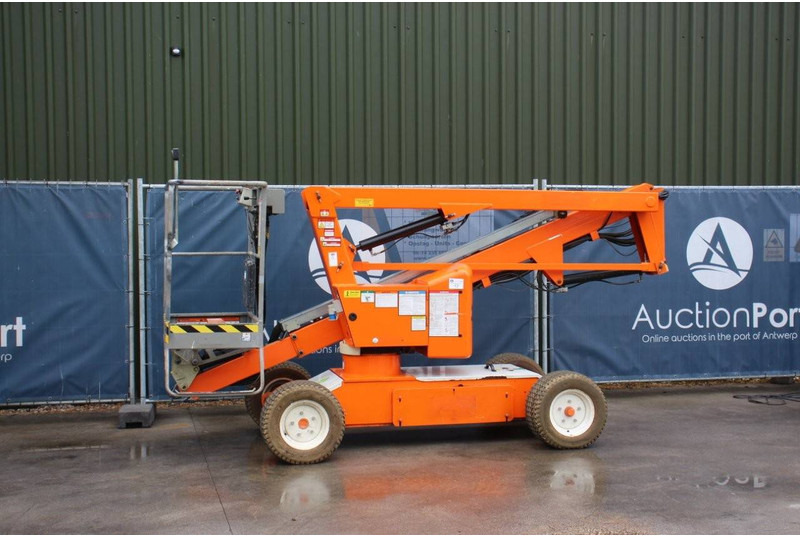 Niftylift HR12NE - Gelenkarmbühne: das Bild 1 Niftylift HR12NE - Gelenkarmbühne: das Bild 1