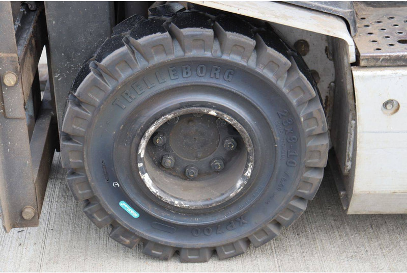 Elektrostapler Nissan P1B2: das Bild 14