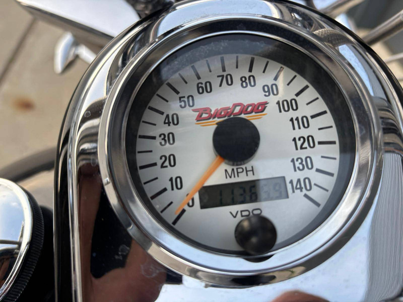 Onbekend Mastiff - Motorrad: das Bild 4 Onbekend Mastiff - Motorrad: das Bild 4