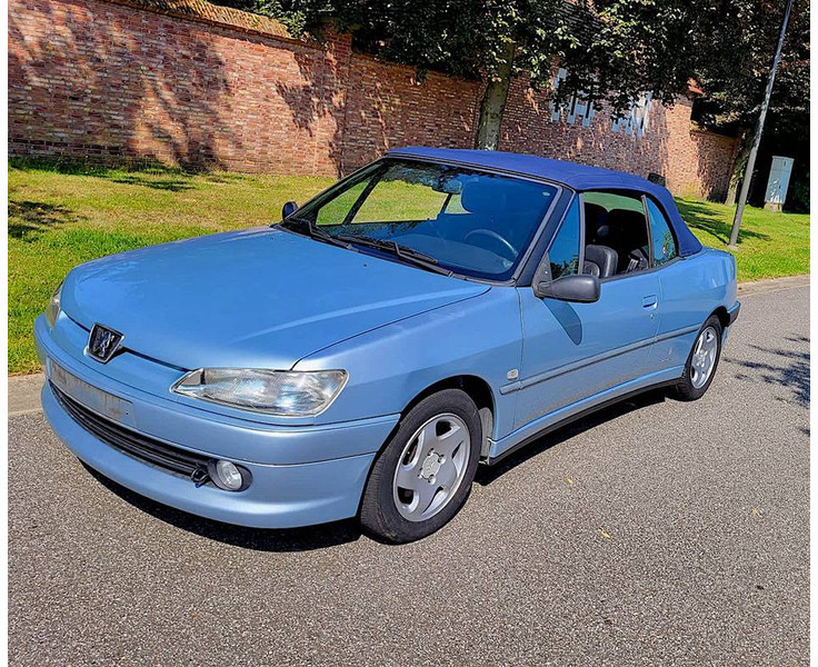 Peugeot 306 Cabriolet 1.6 Automatic - Limousine: das Bild 1 Peugeot 306 Cabriolet 1.6 Automatic - Limousine: das Bild 1