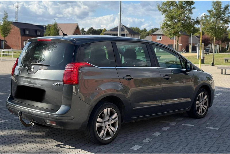 Peugeot 5008 (I - phase 2) 2.0 HDi - Limousine: das Bild 3 Peugeot 5008 (I - phase 2) 2.0 HDi - Limousine: das Bild 3