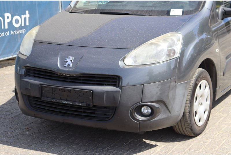 Kastenwagen Peugeot Partner: das Bild 10