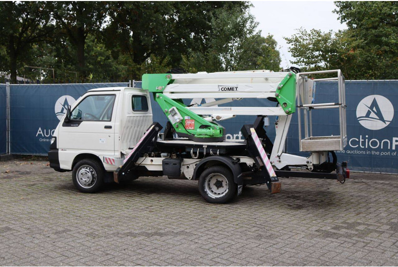 Piaggio Porter Maxxi - LKW mit Arbeitsbühne: das Bild 3 Piaggio Porter Maxxi - LKW mit Arbeitsbühne: das Bild 3