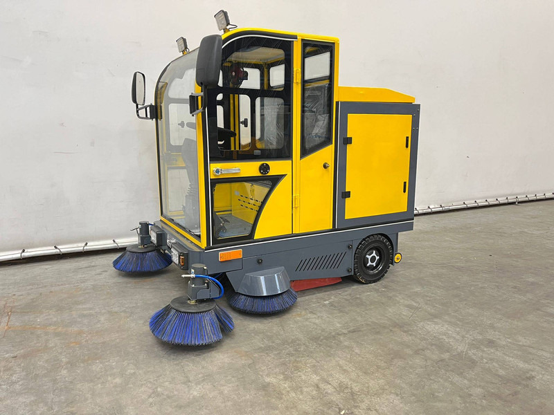 RTE ST150 - Kehrmaschine: das Bild 2 RTE ST150 - Kehrmaschine: das Bild 2