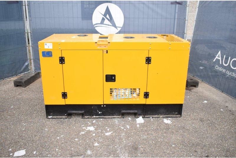 Ricardo APW-60 - Stromgenerator: das Bild 2 Ricardo APW-60 - Stromgenerator: das Bild 2