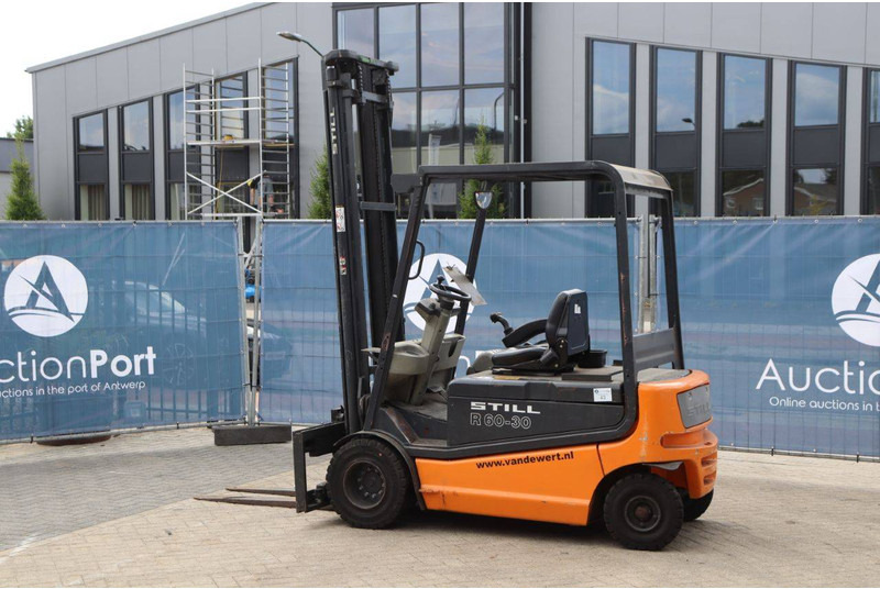 Still R60-30 - Elektrostapler: das Bild 3 Still R60-30 - Elektrostapler: das Bild 3