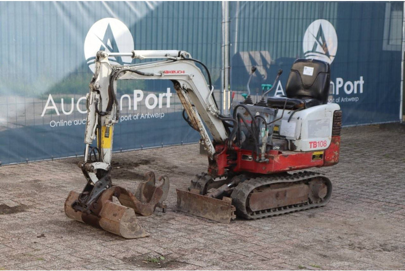 Minibagger Takeuchi TB108: das Bild 9