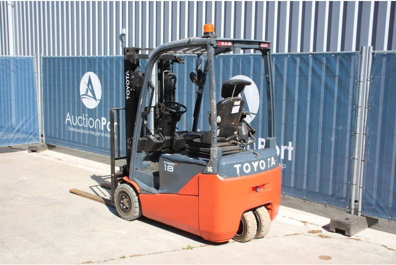Toyota 8FBEK18T - Elektrostapler: das Bild 3 Toyota 8FBEK18T - Elektrostapler: das Bild 3