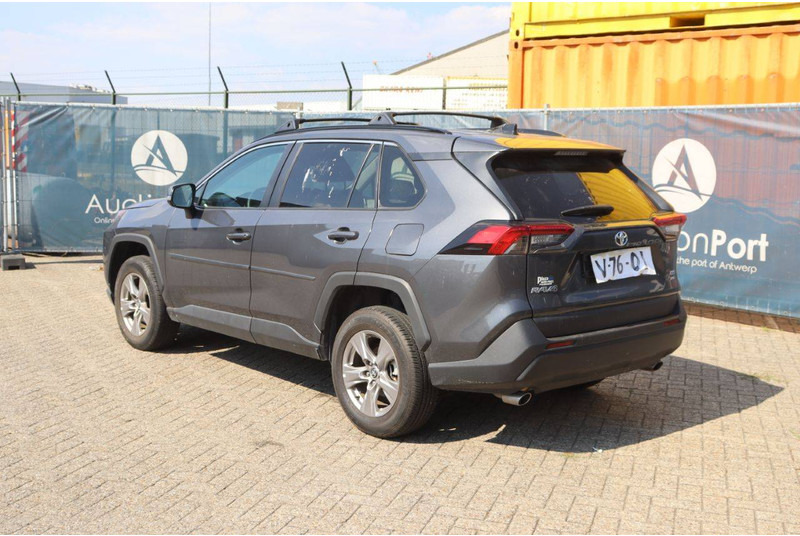 Toyota RAV4 XLE AWD - Limousine: das Bild 4 Toyota RAV4 XLE AWD - Limousine: das Bild 4