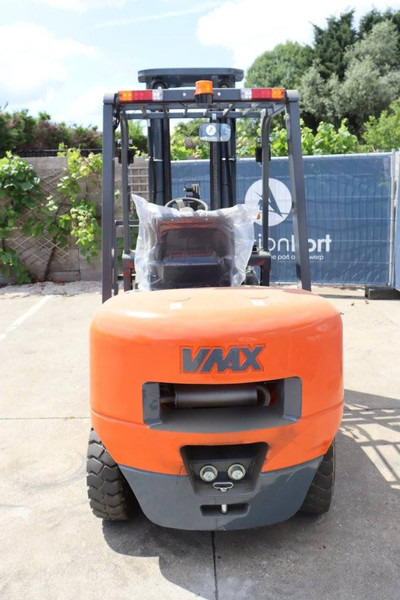 VMAX CPCD35 - Dieselstapler: das Bild 5 VMAX CPCD35 - Dieselstapler: das Bild 5
