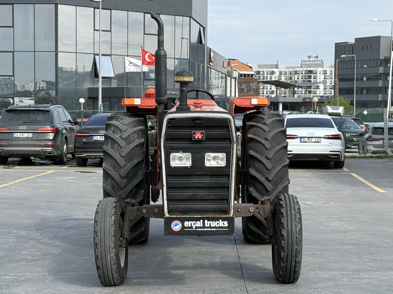 MASSEY FERGUSON 1996 MASSEY FERGUSON 285 S/ TRACTOR - Traktor: das Bild 2 MASSEY FERGUSON 1996 MASSEY FERGUSON 285 S/ TRACTOR - Traktor: das Bild 2