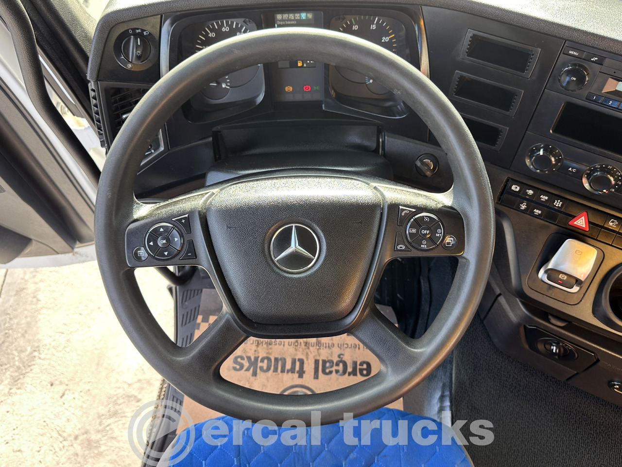 Kipper MERCEDES 2021 MERCEDES AROCS  4142/AUTO-AC-EURO6-8X4 HARDOX TIPPER: das Bild 31