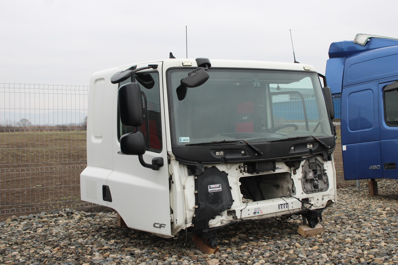 CABINA DAF CF SLEEPER L2H1 - Fahrerhaus für LKW: das Bild 3 CABINA DAF CF SLEEPER L2H1 - Fahrerhaus für LKW: das Bild 3