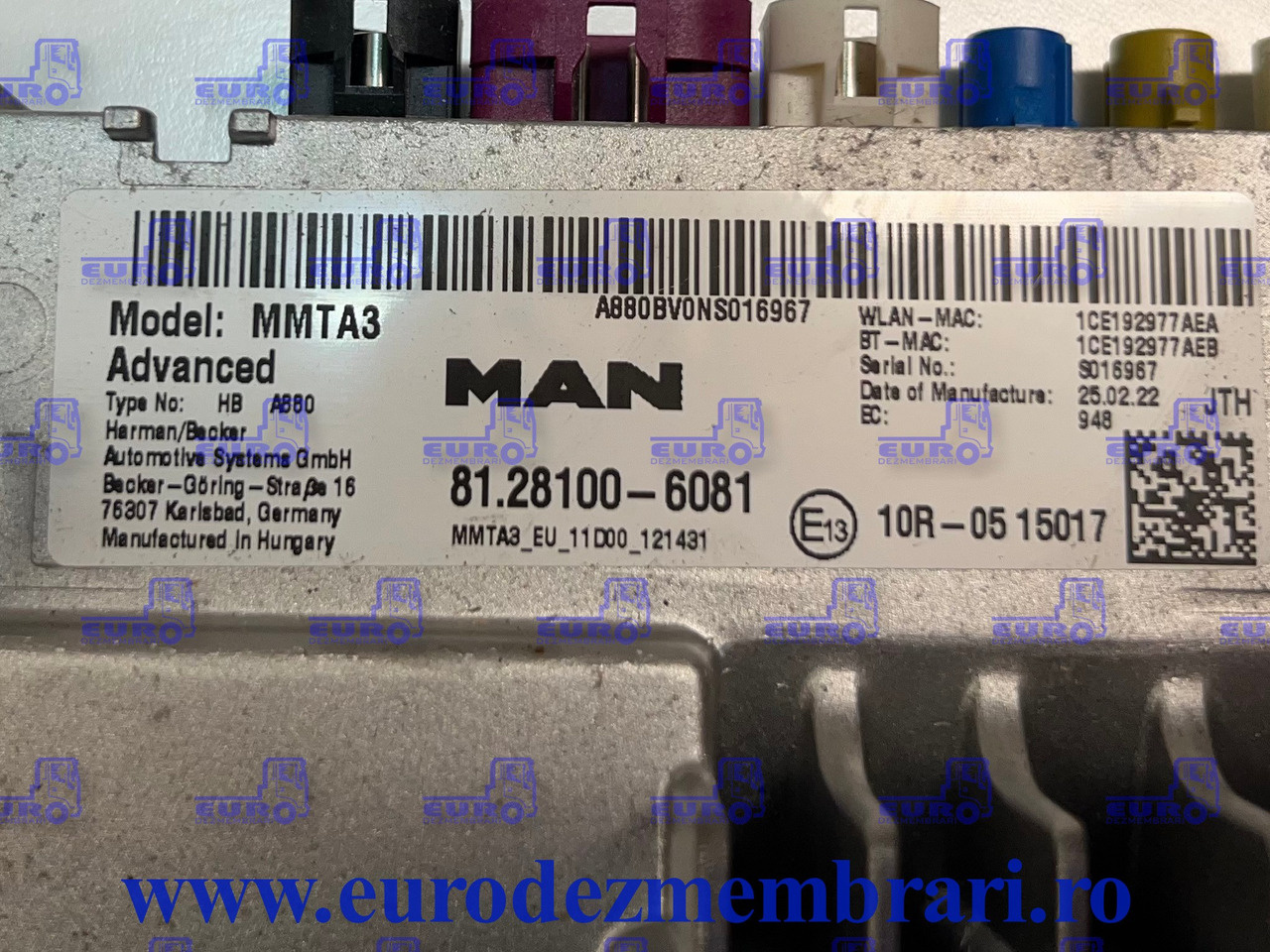 ELEMENT BORD RADIO MAN MMT3 81.28100.6081 - Fahrerhaus und Interieur für LKW: das Bild 2 ELEMENT BORD RADIO MAN MMT3 81.28100.6081 - Fahrerhaus und Interieur für LKW: das Bild 2