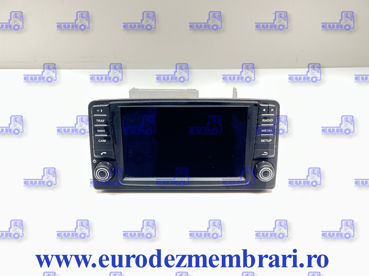 ELEMENT BORD UNITATE MULTIMEDIA MMT MAN TGX TG2 81.28100.6043 - Fahrerhaus und Interieur für LKW: das Bild 1 ELEMENT BORD UNITATE MULTIMEDIA MMT MAN TGX TG2 81.28100.6043 - Fahrerhaus und Interieur für LKW: das Bild 1