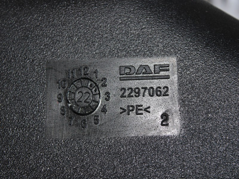 REZERVOR ADBLUE DAF XF XG 2297062 - AdBlue Tank für LKW: das Bild 3 REZERVOR ADBLUE DAF XF XG 2297062 - AdBlue Tank für LKW: das Bild 3