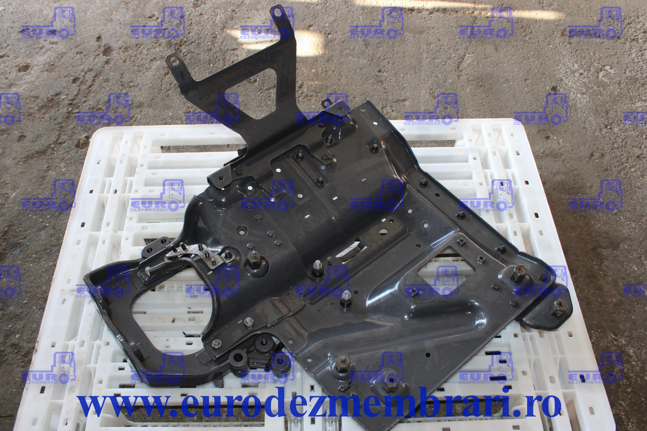 SUPORT APARATOARE NOROI AXA FATA STANGA SCANIA 2608169 2612385 2571819 - Vorderachse für LKW: das Bild 1 SUPORT APARATOARE NOROI AXA FATA STANGA SCANIA 2608169 2612385 2571819 - Vorderachse für LKW: das Bild 1