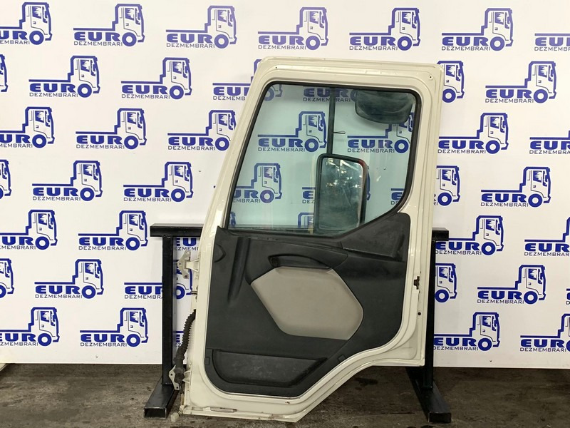 USA DREAPTA RENAULT D WIDE - Tür und Teile für LKW: das Bild 2 USA DREAPTA RENAULT D WIDE - Tür und Teile für LKW: das Bild 2