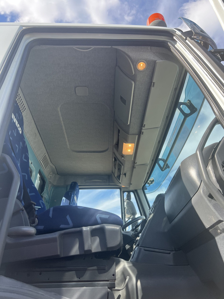 CAMION VOLQUETE IVECO TRAKKER 450 6X6 - Kipper: das Bild 5 CAMION VOLQUETE IVECO TRAKKER 450 6X6 - Kipper: das Bild 5