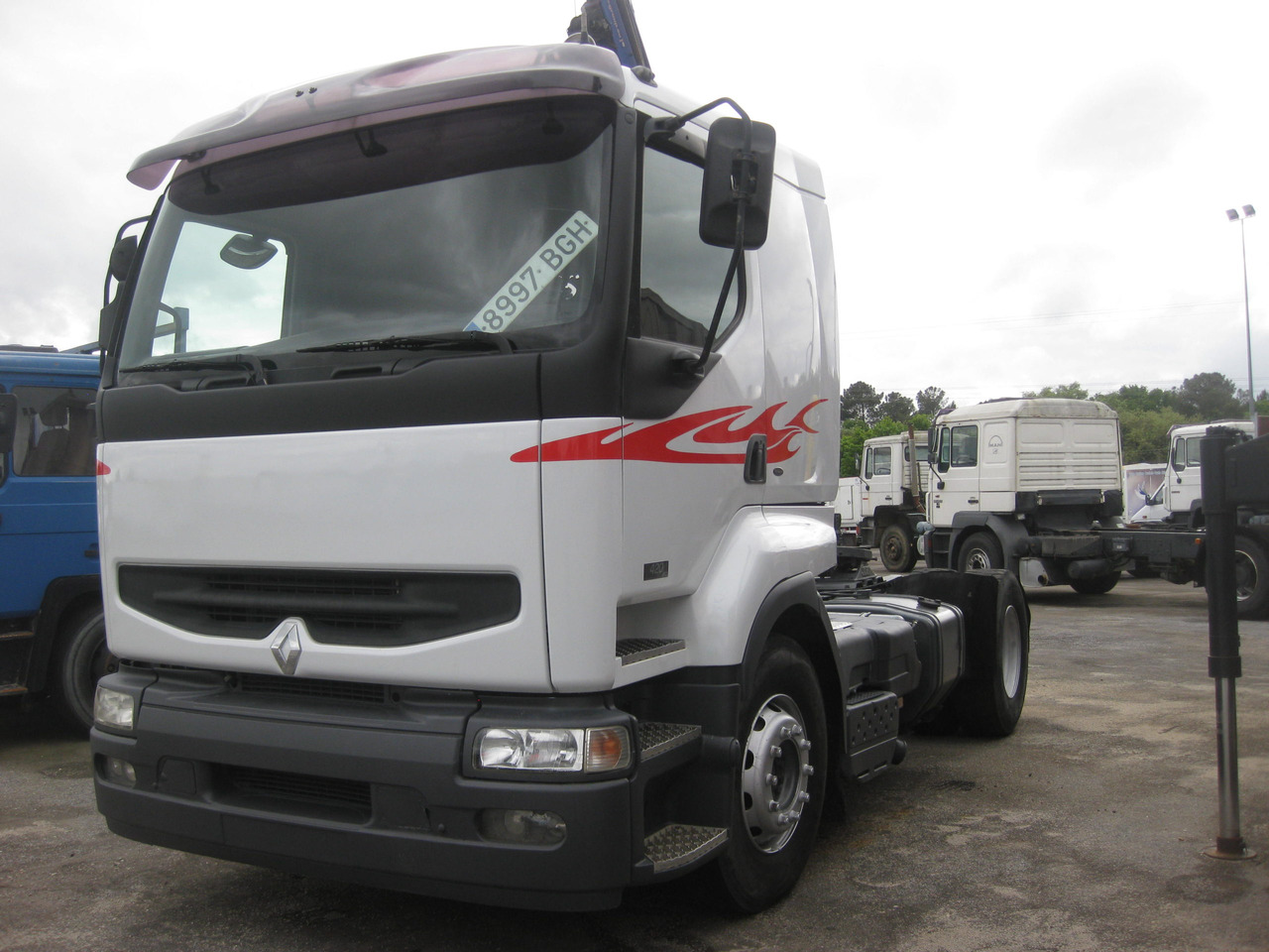 CABEZA TRACTORA RENAULT PREMIUM 420 - Sattelzugmaschine: das Bild 3 CABEZA TRACTORA RENAULT PREMIUM 420 - Sattelzugmaschine: das Bild 3