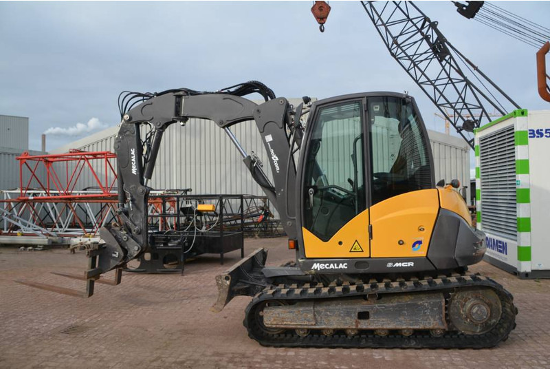 Mecalac 8 MCR - Minibagger: das Bild 1 Mecalac 8 MCR - Minibagger: das Bild 1
