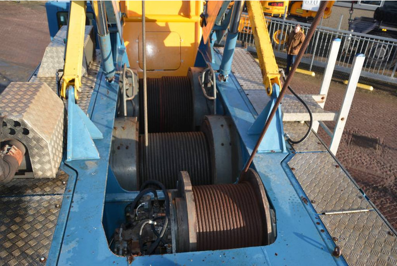 Raupenkran Sennebogen 3300 LUFFING JIB: das Bild 16