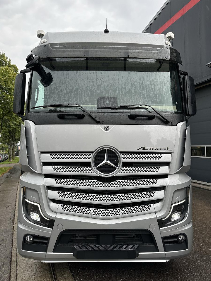 Mercedes Benz Actros 2652 LS 6x4 | NEUFAHRZEUGE | ZGG 120 to - Sattelzugmaschine: das Bild 5 Mercedes Benz Actros 2652 LS 6x4 | NEUFAHRZEUGE | ZGG 120 to - Sattelzugmaschine: das Bild 5