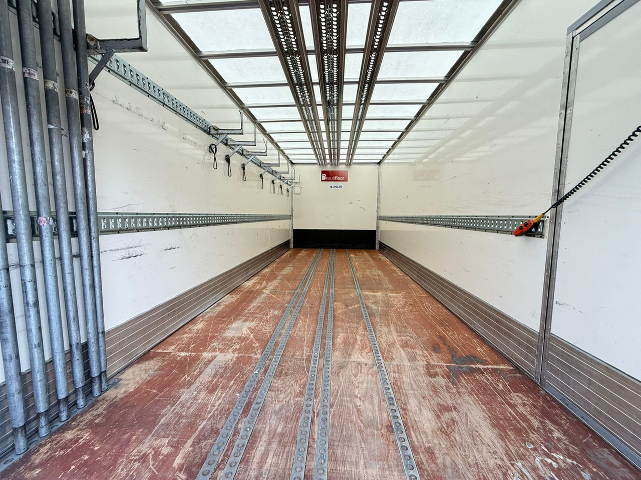 Koffer LKW RENAULT D E6 (VAN): das Bild 10